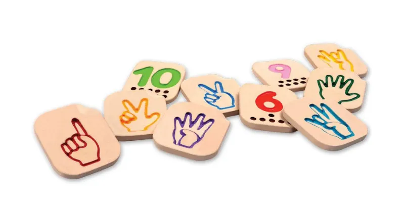 Señales de mano de madera en braille con números del 1 al 10